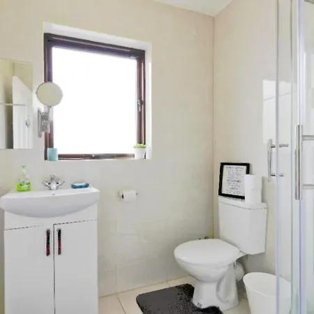 Airport Comfy House Dublin